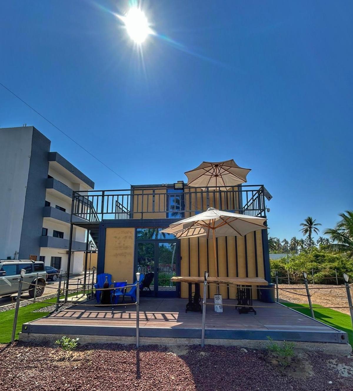 Yellow House 6 Minutos De Playa Barra de Navidad Exterior photo