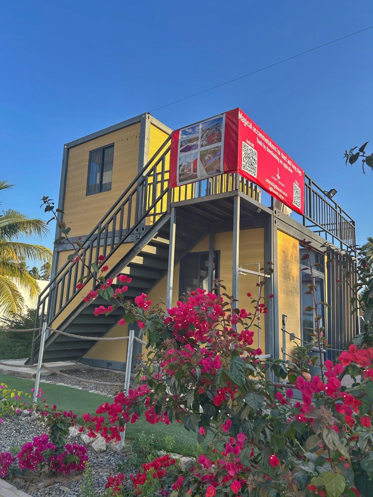 Yellow House 6 Minutos De Playa Barra de Navidad Exterior photo